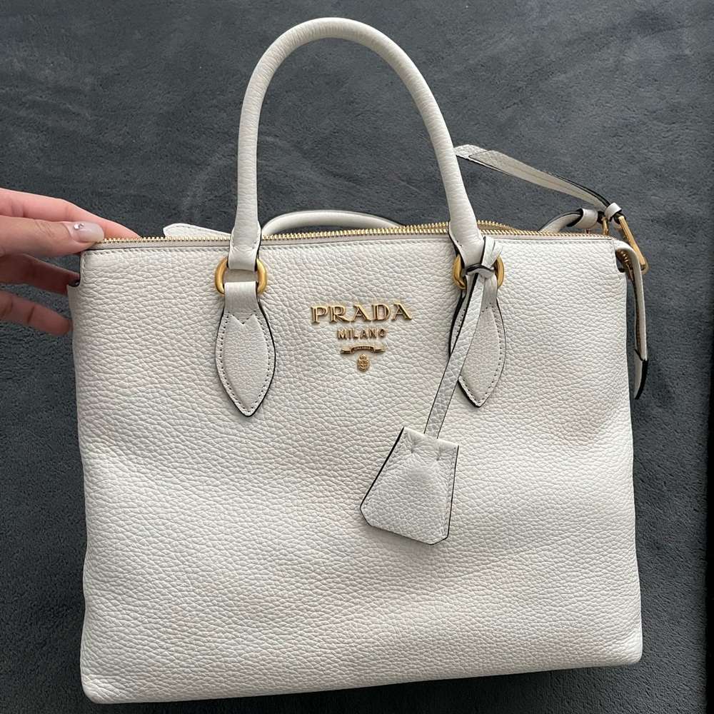 Convertible Zip Tote Vitello Phenix Medium Cream Prada Hand Bag With Strap NEW